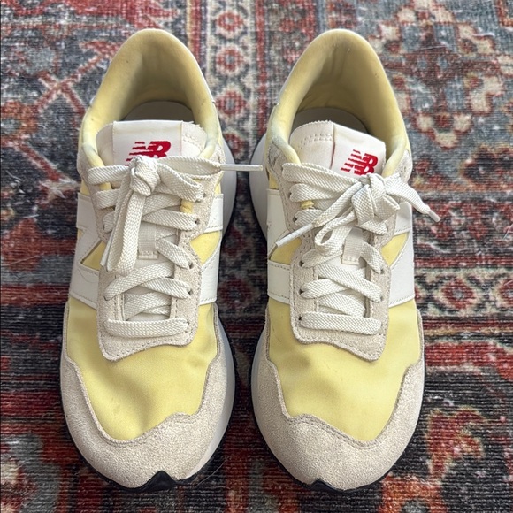 New Balance 237 - Picture 2 of 7